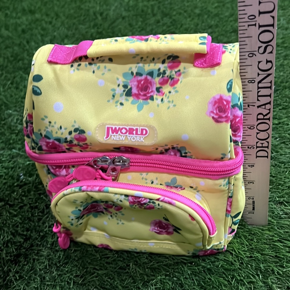 JWorld Lunch Tote - Picture 2 of 6